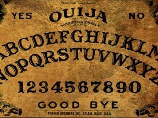 Phasmophobia Ouija Board Questions and Sanity Drain