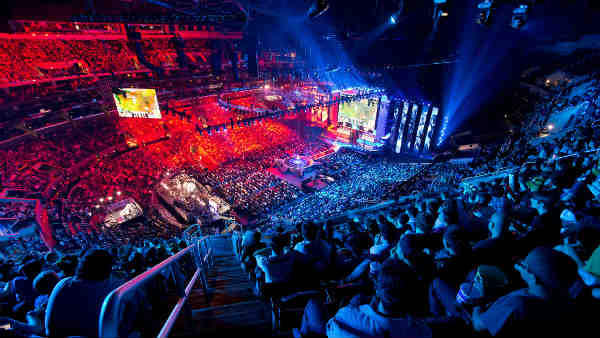 cuanto ganan los jugadores de League of Legends