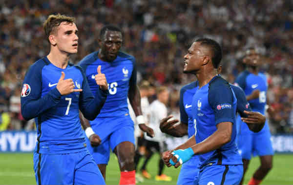 mejores jugadores franceses en FIFA 18