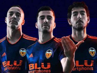 Kits Valencia Dream League Soccer 2019