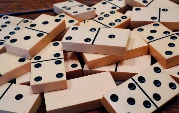 cómo jugar Domino